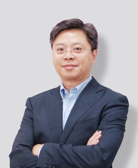 JAMES YEN